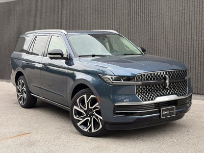 2027 Lincoln Navigator Reserve