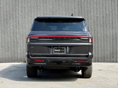 2025 Lincoln Navigator Reserve