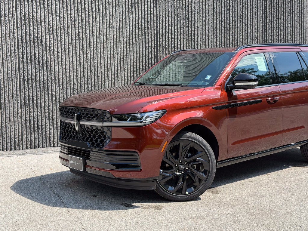 2027 Lincoln Navigator Reserve