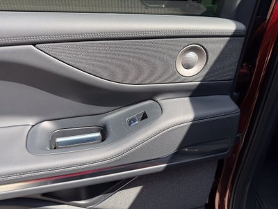 2027 Lincoln Navigator Reserve