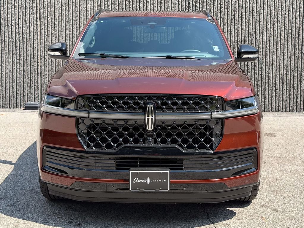 2027 Lincoln Navigator Reserve