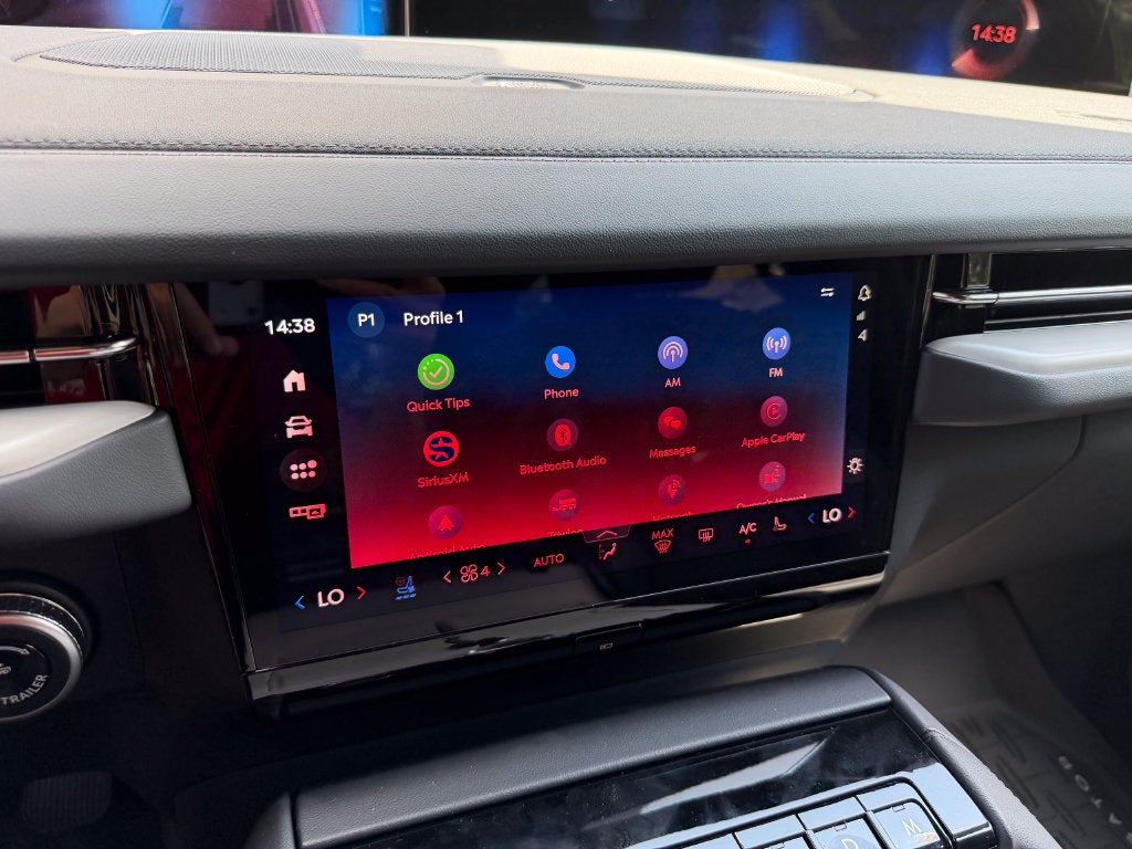 2027 Lincoln Navigator Reserve
