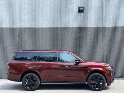 2027 Lincoln Navigator Reserve