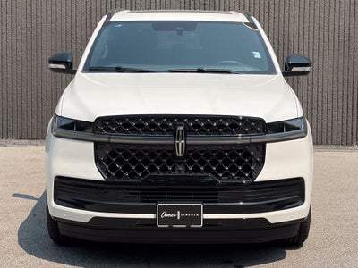 2027 Lincoln Navigator Reserve
