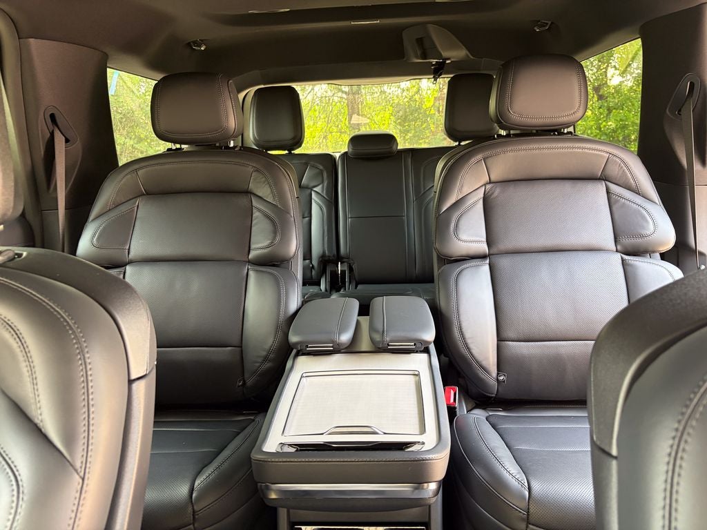 2027 Lincoln Navigator Reserve