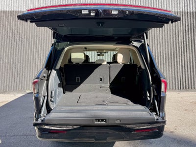 2027 Lincoln Navigator Reserve