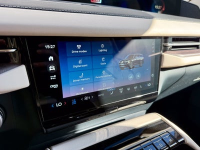 2027 Lincoln Navigator Reserve