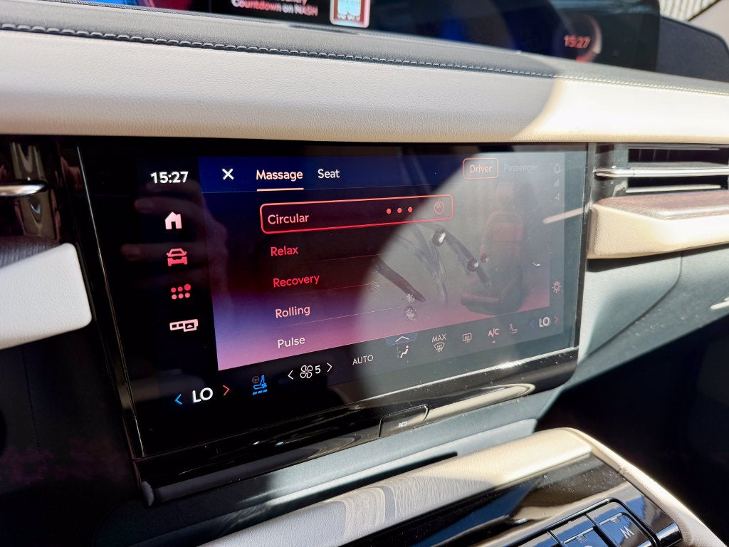 2027 Lincoln Navigator Reserve