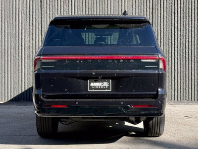 2027 Lincoln Navigator Reserve