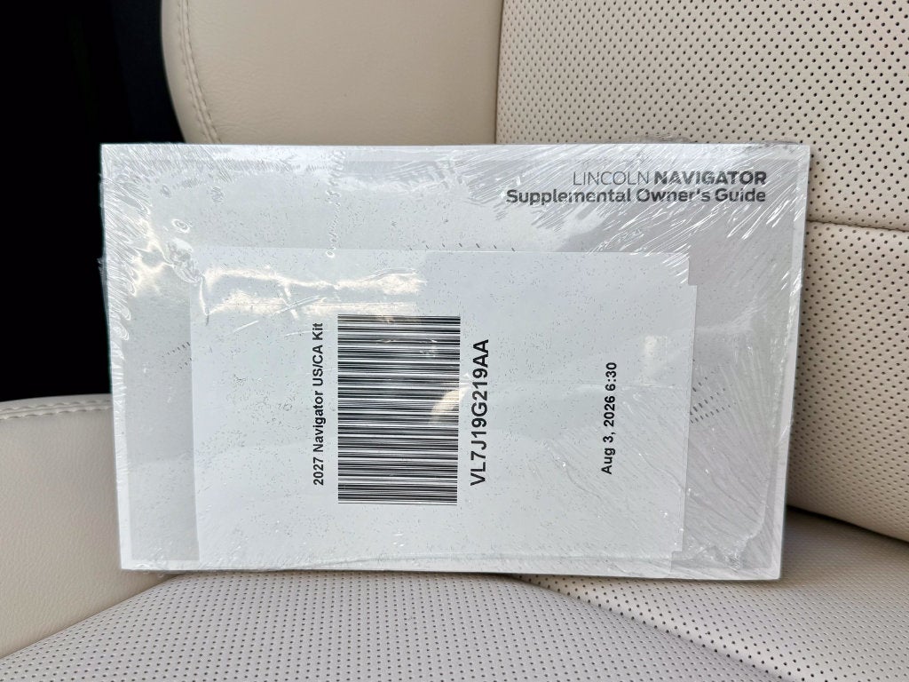 2027 Lincoln Navigator Reserve