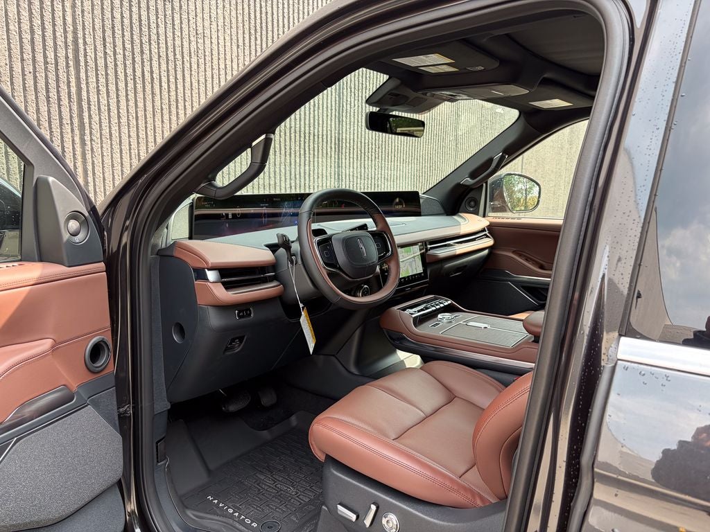 2027 Lincoln Navigator Reserve