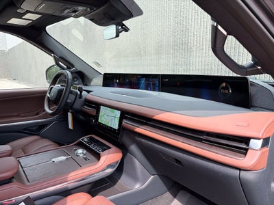 2027 Lincoln Navigator Reserve