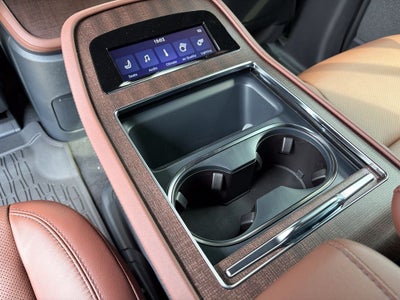 2027 Lincoln Navigator Reserve