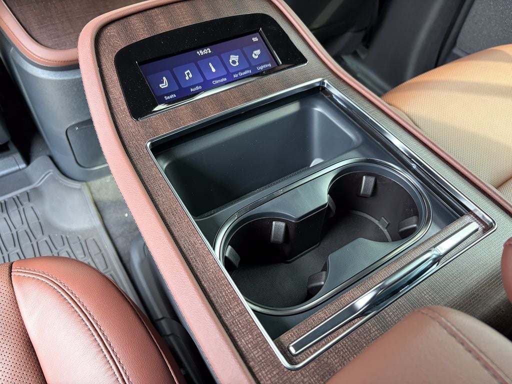 2027 Lincoln Navigator Reserve