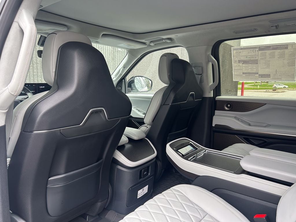 2026 Lincoln Navigator Black Label