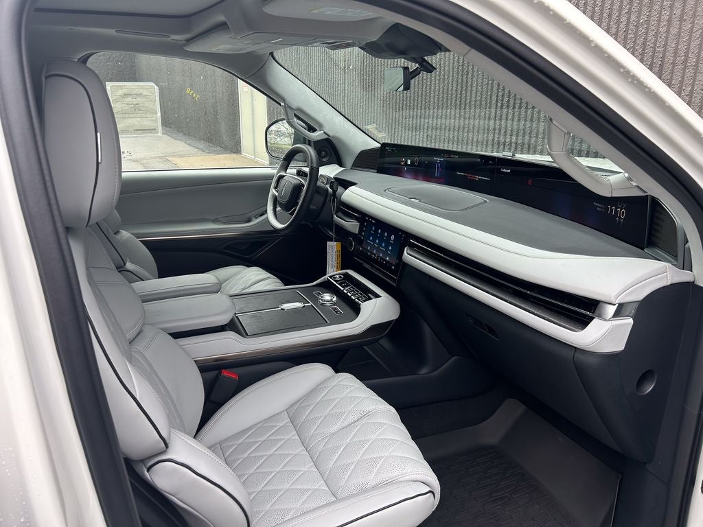 2026 Lincoln Navigator Black Label