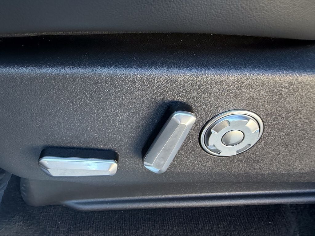 2025 Lincoln Navigator Black Label