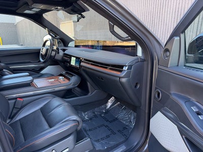 2025 Lincoln Navigator Black Label