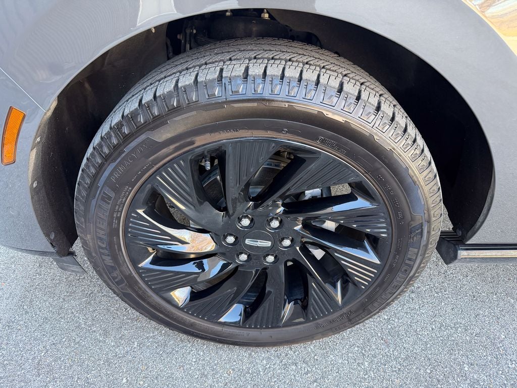 2025 Lincoln Navigator Black Label