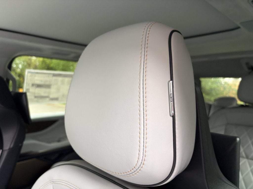 2027 Lincoln Navigator Black Label