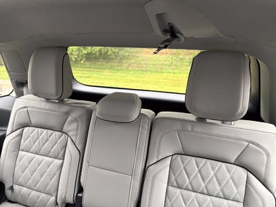 2027 Lincoln Navigator Black Label