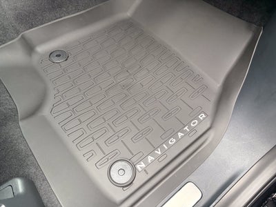2027 Lincoln Navigator Black Label