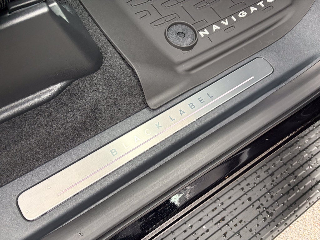 2027 Lincoln Navigator Black Label