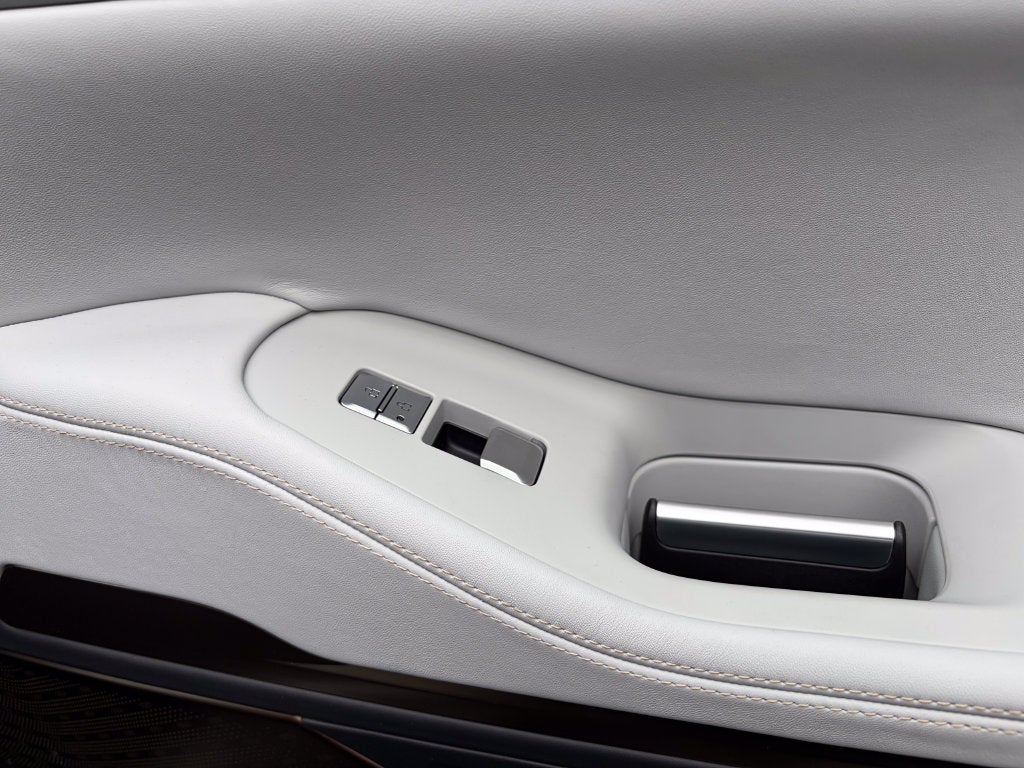 2027 Lincoln Navigator Black Label