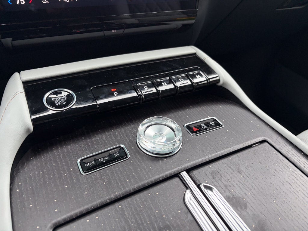 2027 Lincoln Navigator Black Label