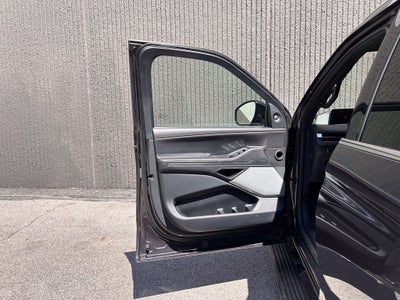 2025 Lincoln Navigator Black Label