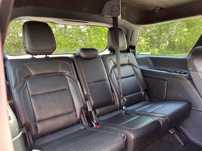2025 Lincoln Navigator Black Label