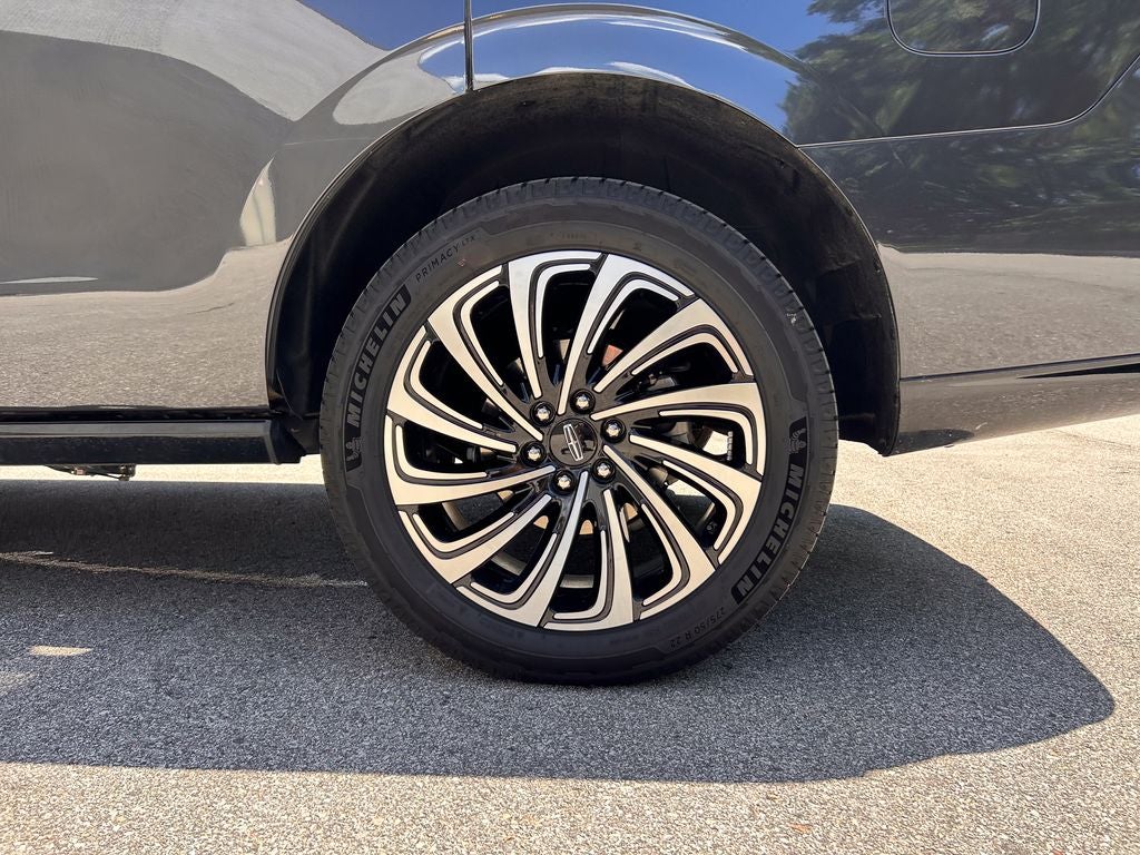 2025 Lincoln Navigator Black Label