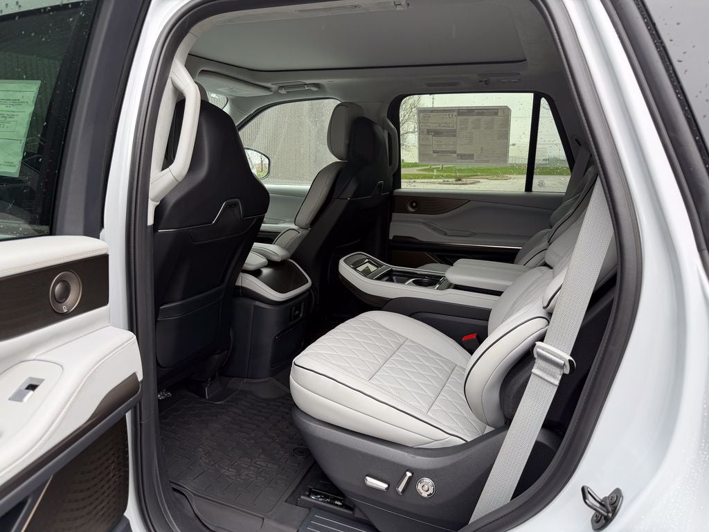 2026 Lincoln Navigator Black Label