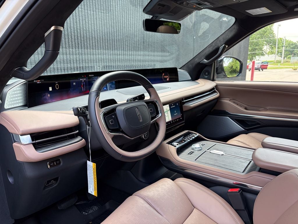 2027 Lincoln Navigator Black Label