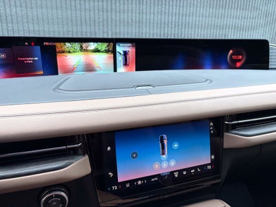 2027 Lincoln Navigator Black Label