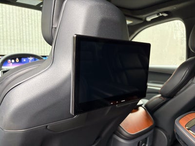 2027 Lincoln Navigator Black Label