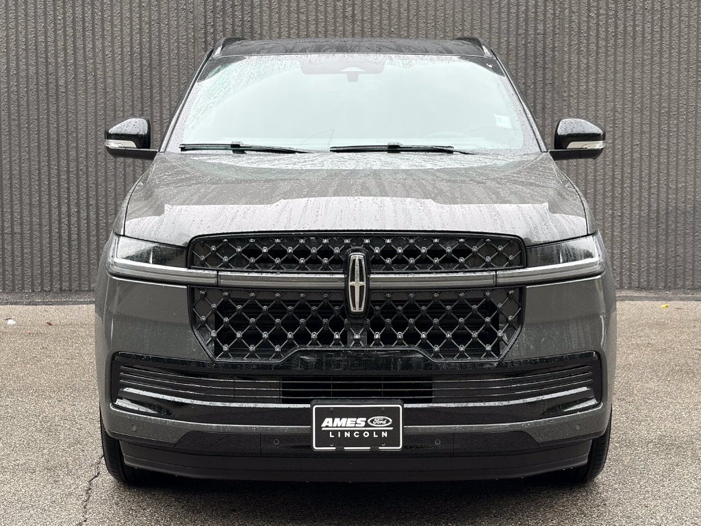 2027 Lincoln Navigator Black Label