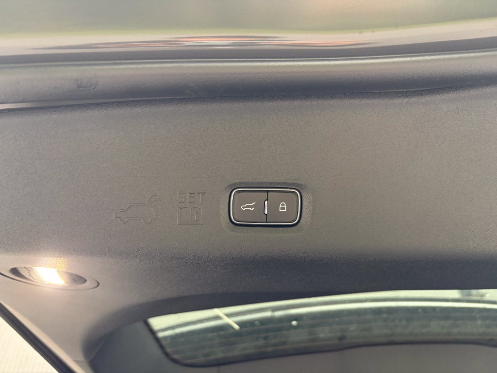 2027 Lincoln Navigator Black Label