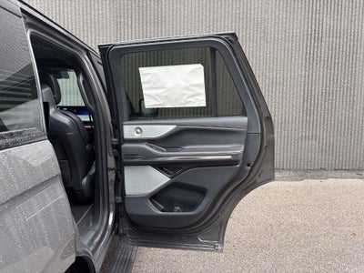2027 Lincoln Navigator Black Label