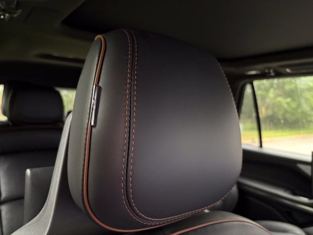 2027 Lincoln Navigator Black Label