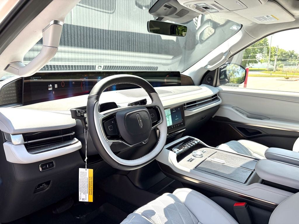 2027 Lincoln Navigator Black Label
