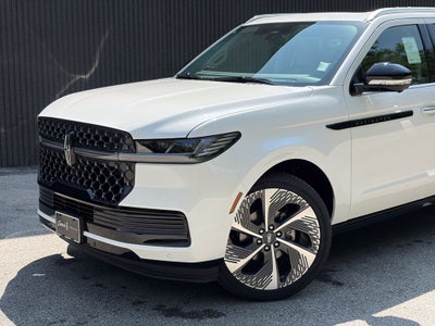 2027 Lincoln Navigator Black Label