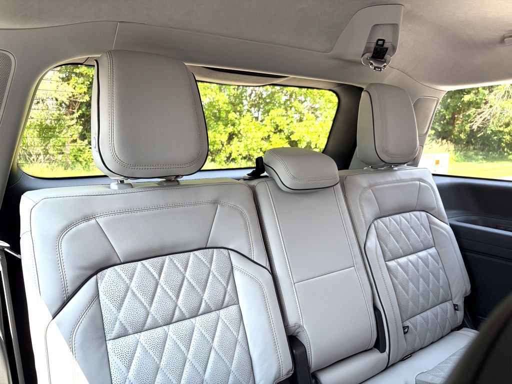 2027 Lincoln Navigator Black Label
