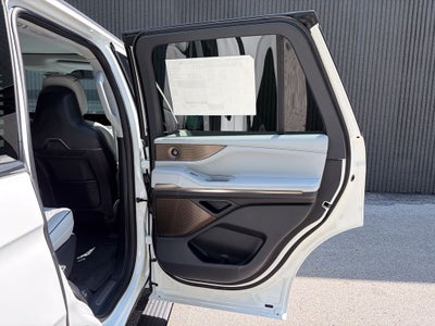 2027 Lincoln Navigator Black Label