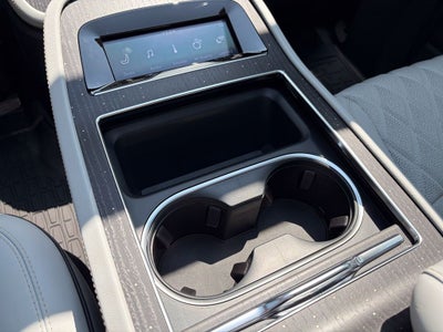 2027 Lincoln Navigator Black Label