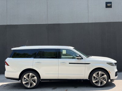 2027 Lincoln Navigator Black Label