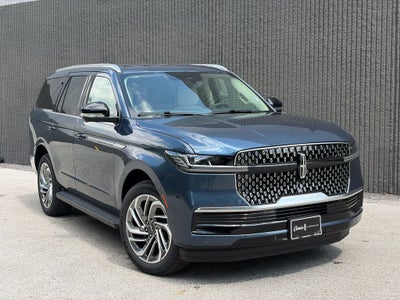 2027 Lincoln Navigator Premiere