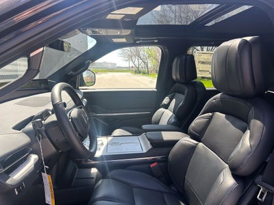 2026 Lincoln Navigator L Reserve