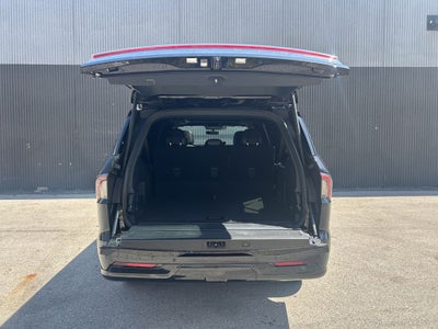 2026 Lincoln Navigator L Reserve
