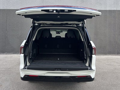 2025 Lincoln Navigator L Reserve